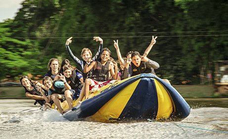 BANANA BOAT