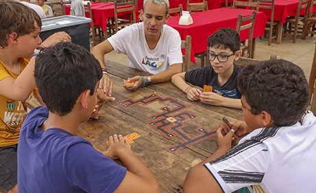 JOGOS DE TABULEIRO